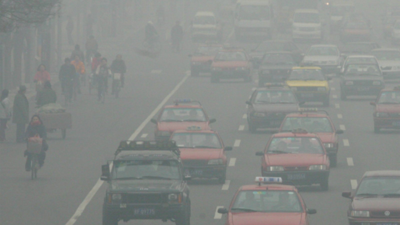 Air pollution on roads in China