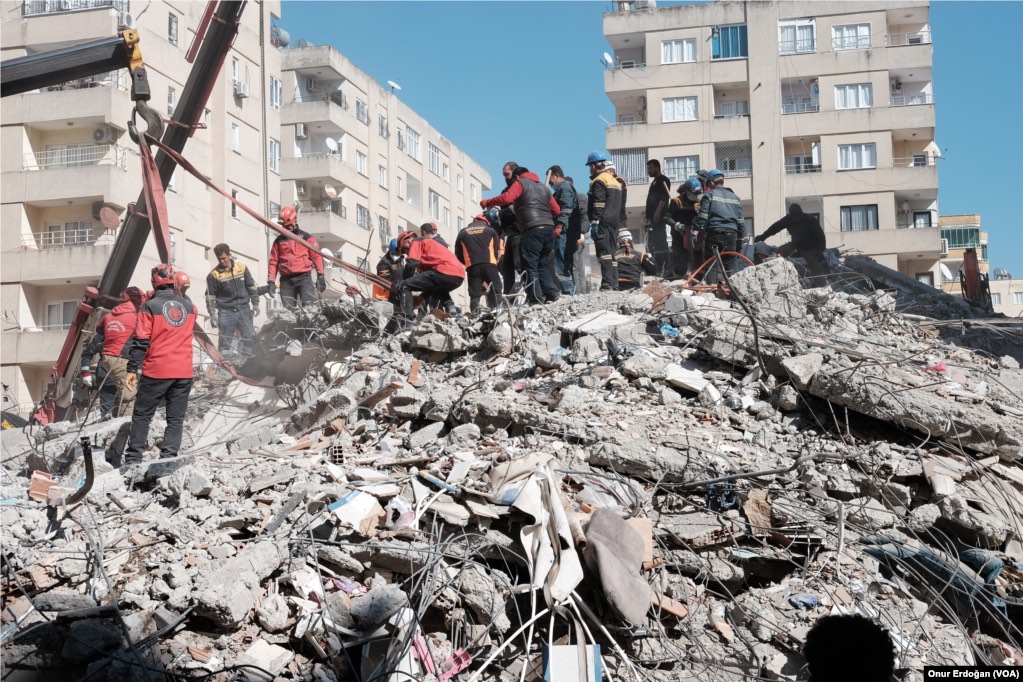 Rescue workers in Osmaniye, Turkey