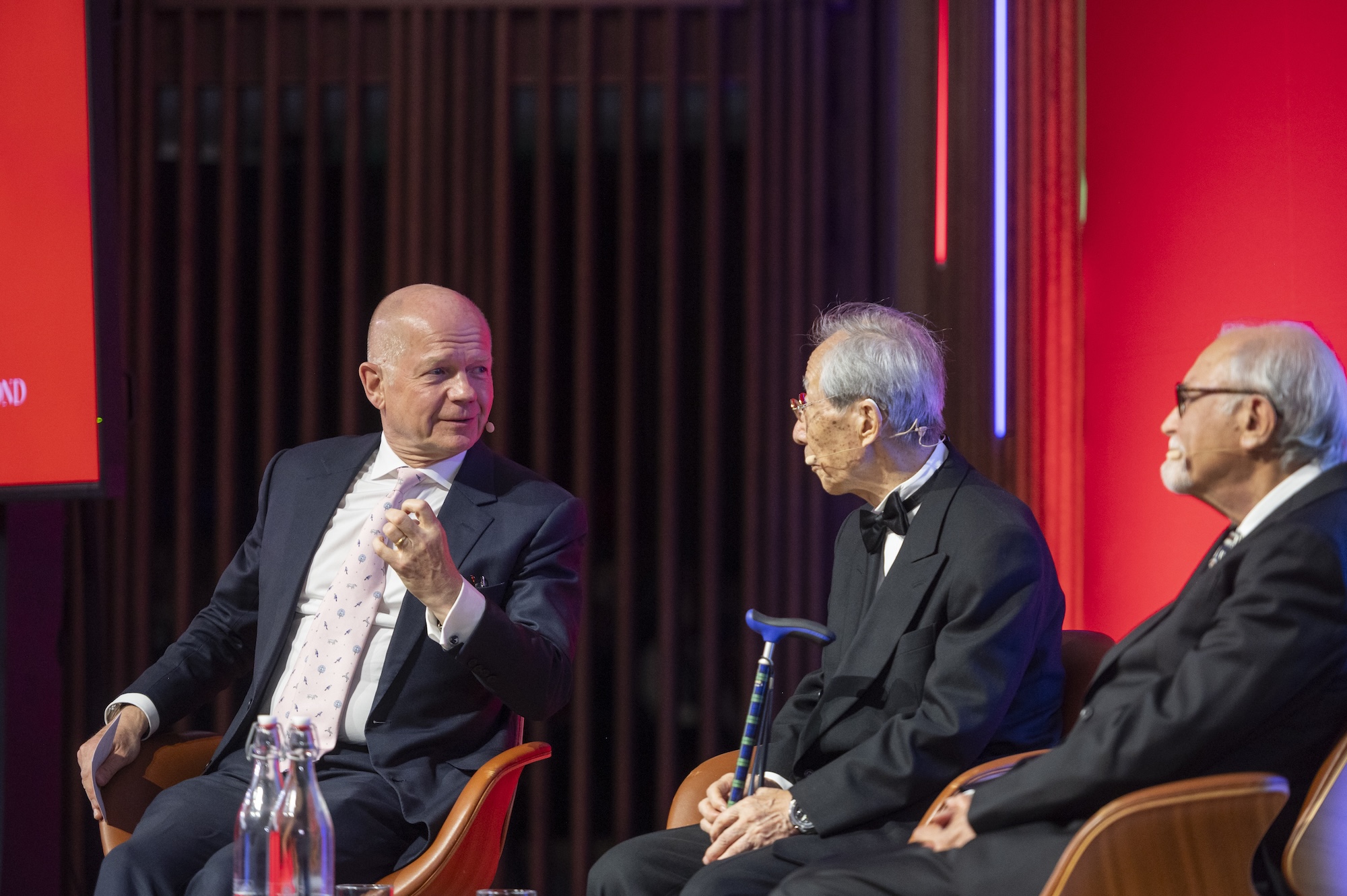 Lord Hague of Richmond with laureates Azim Surani and Shun-ichi Amari at the Kyoto Prize at Oxford 2026