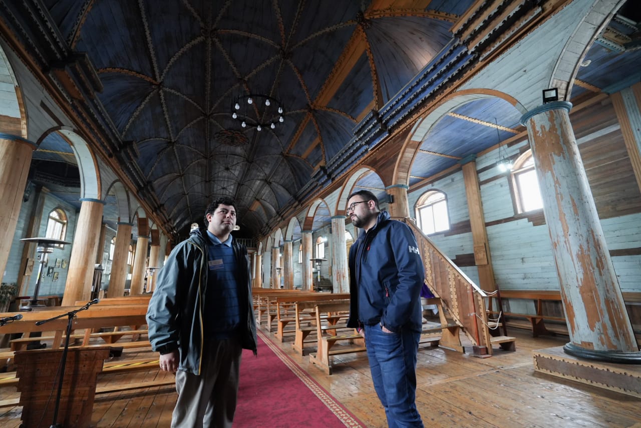 Patricio Alvarez in one of the Churches of Chiloé