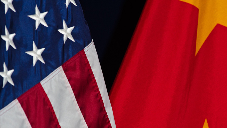 China and US flags