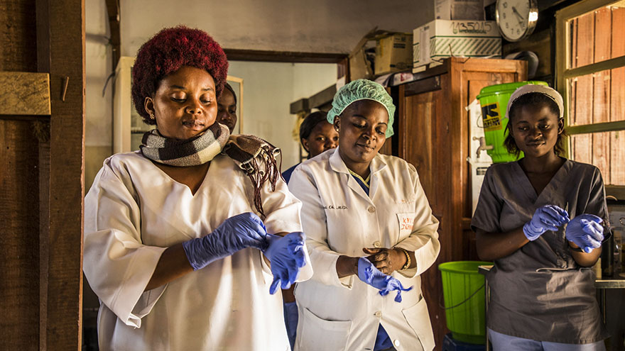 Health workers during the 2019 Ebola outbreak in DRC