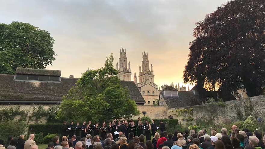 Choir performance at Queen's College