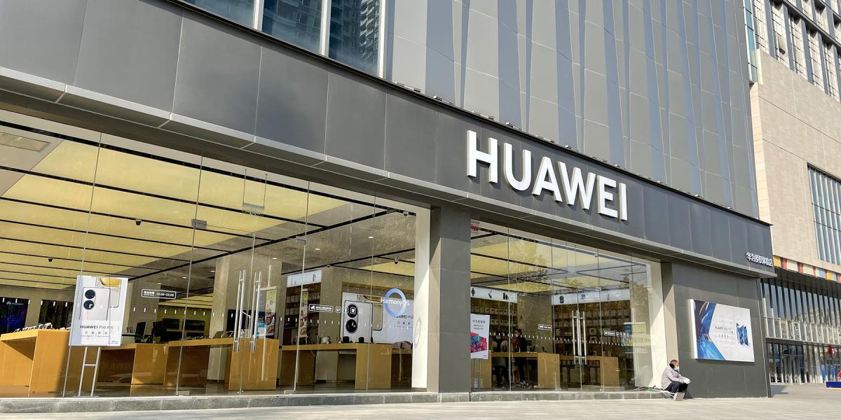 Huawei store at Yoyo Park
