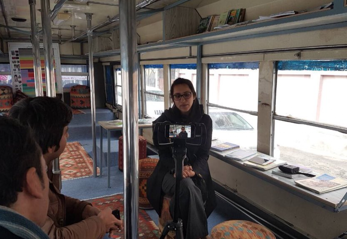 Charmaghz Mobile library Afghanistan