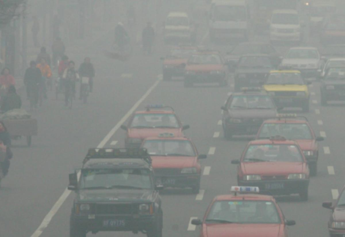 Air pollution on roads in China