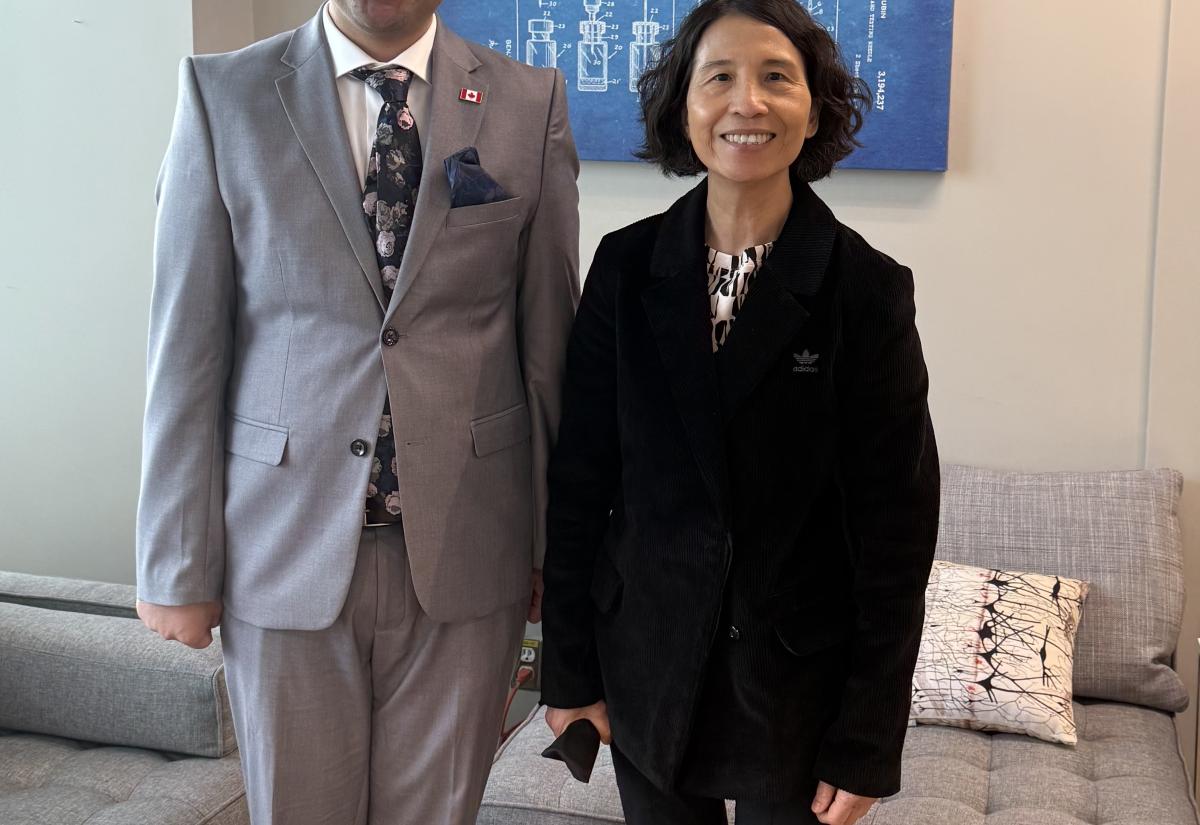 Blavatnik alumni Shoaib Rizvi with Dr. Theresa Tam, Canada’s Chief Public Health Officer