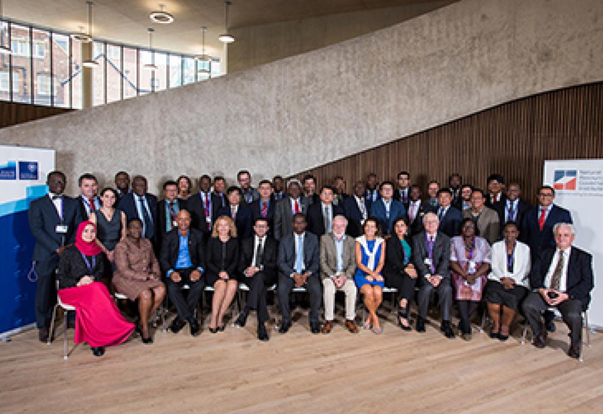 Executive course on resource governance 2016