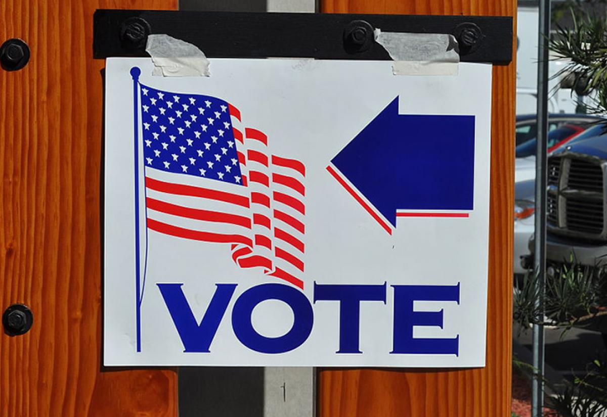 Voting sign in California 2008