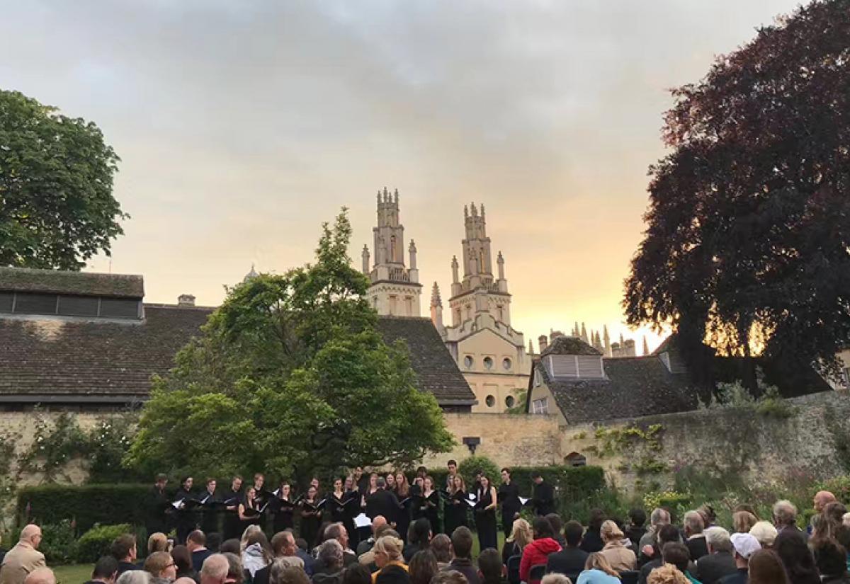 Choir performance at Queen's College