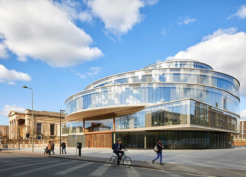 Blavatnik School of Government building seen from Walton Street