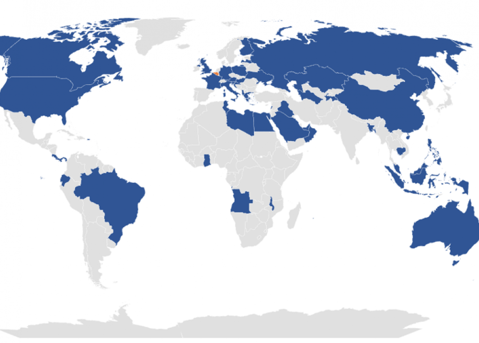 Map of the world showing countries with vaccine mandates in place